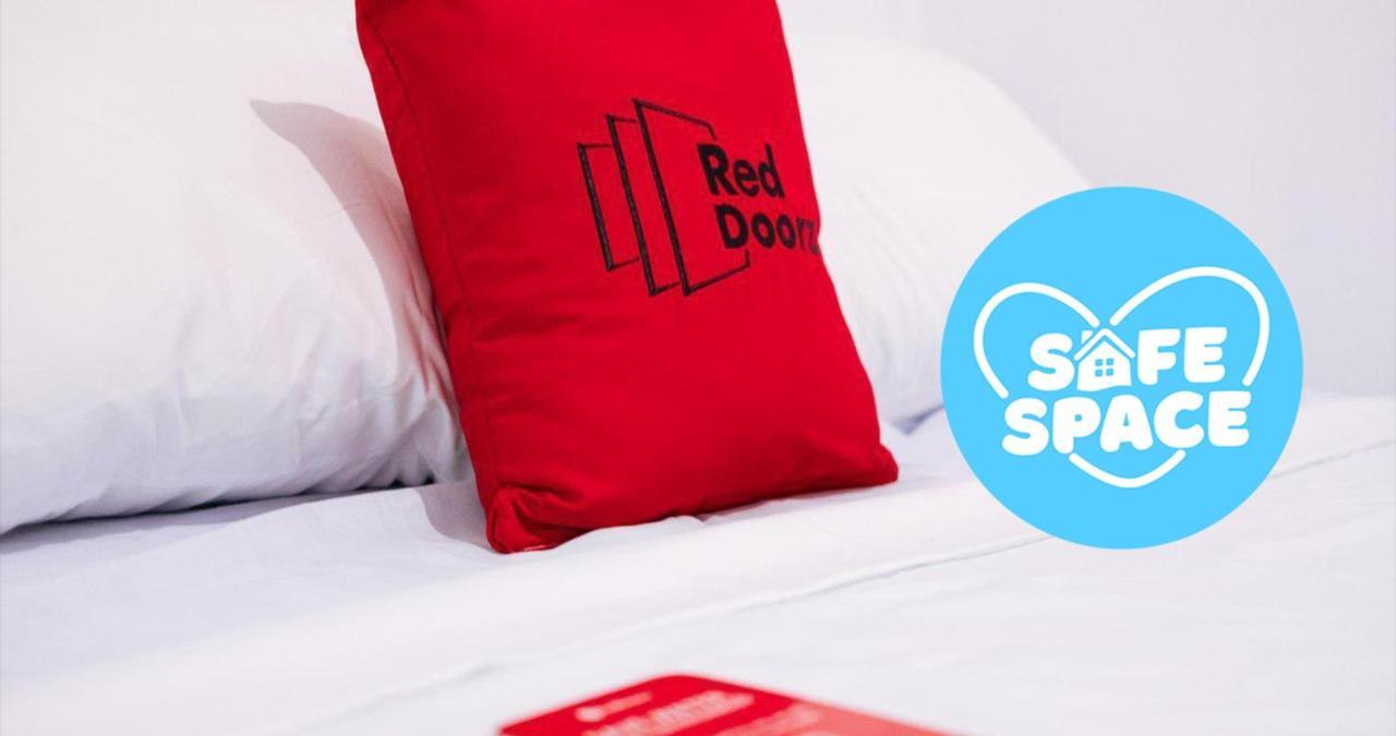 Reddoorz Plus Near Naia Expressway Pasay Eksteriør billede