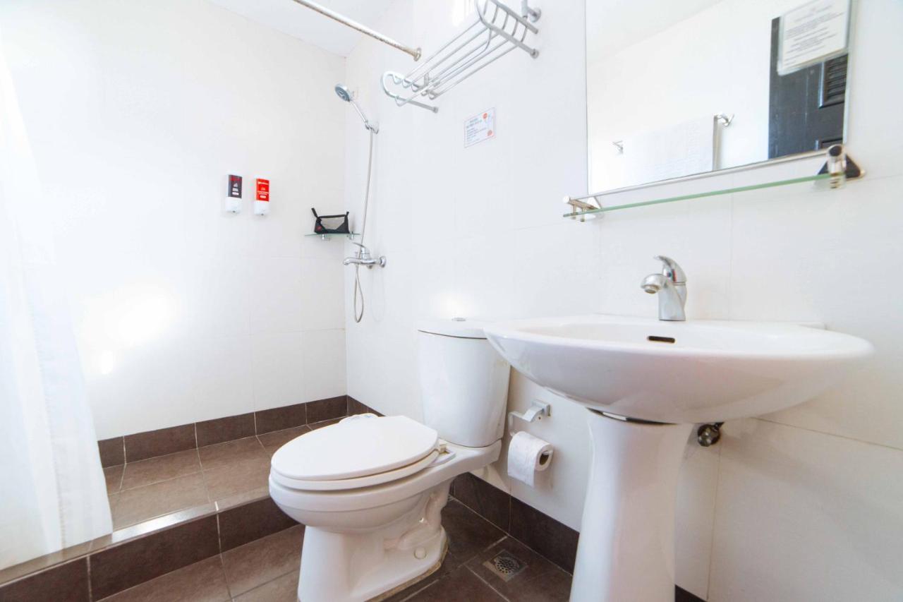 Reddoorz Plus Near Naia Expressway Pasay Eksteriør billede