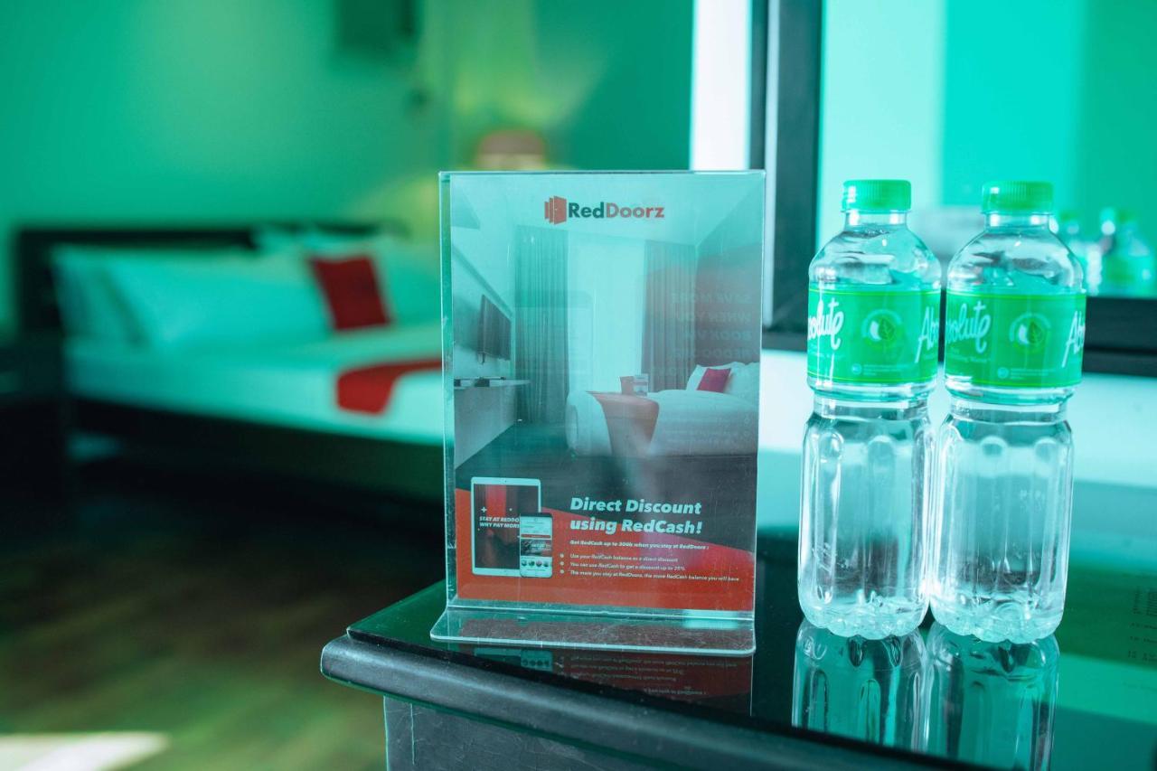 Reddoorz Plus Near Naia Expressway Pasay Eksteriør billede